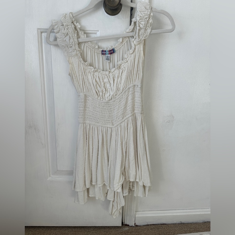 Urban Outfitters romper-size small